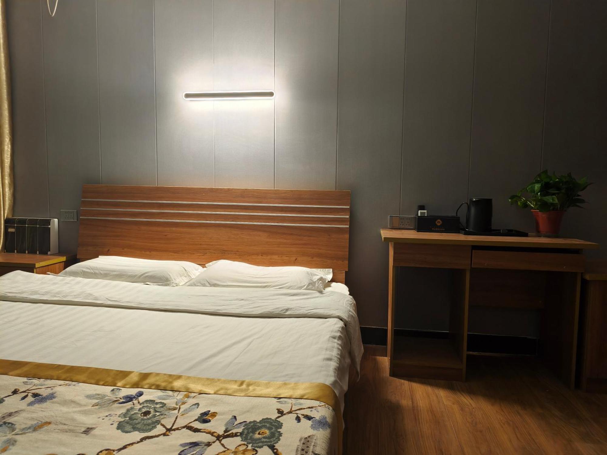 Huashan International Youth Hostel Huayin Luaran gambar