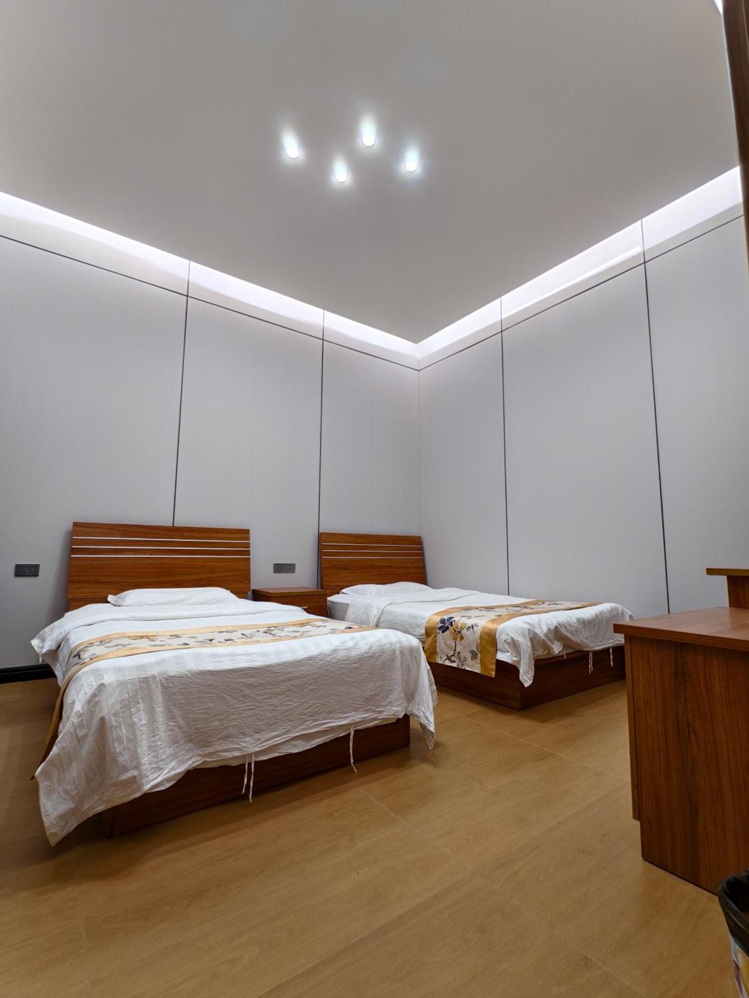 Huashan International Youth Hostel Huayin Luaran gambar