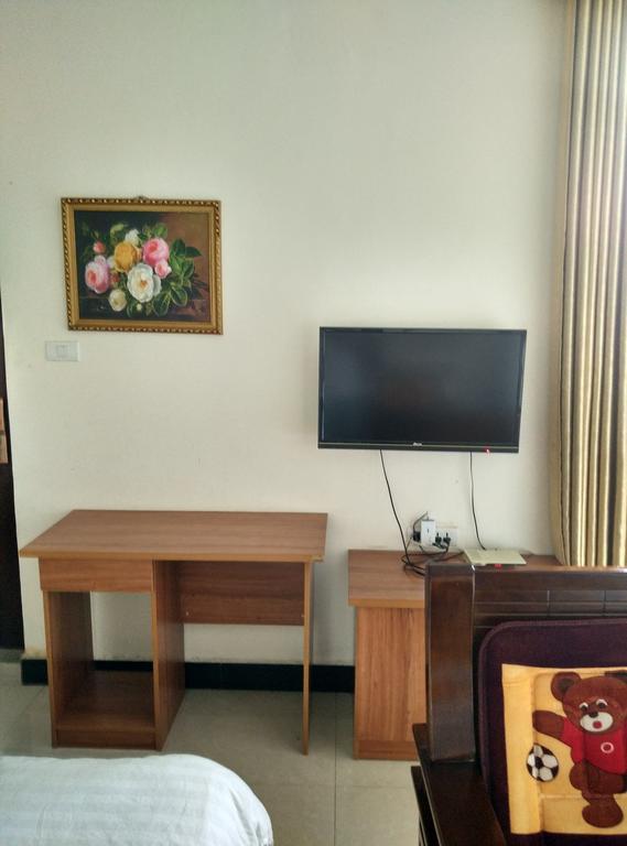 Huashan International Youth Hostel Huayin Bilik gambar