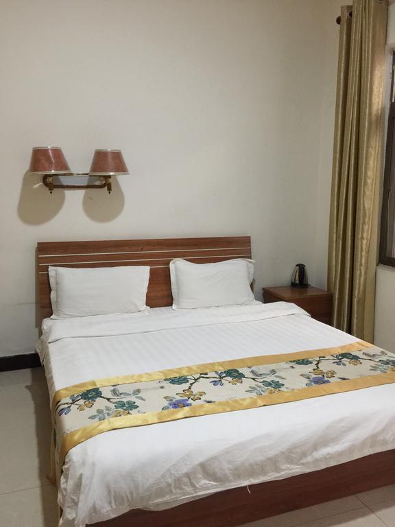 Huashan International Youth Hostel Huayin Luaran gambar